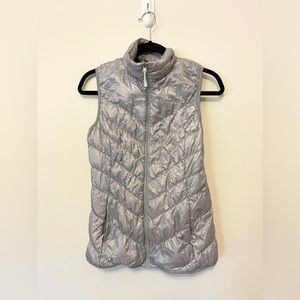 NWOT 32 Degrees Heather Grey Down Packable Vest, size S